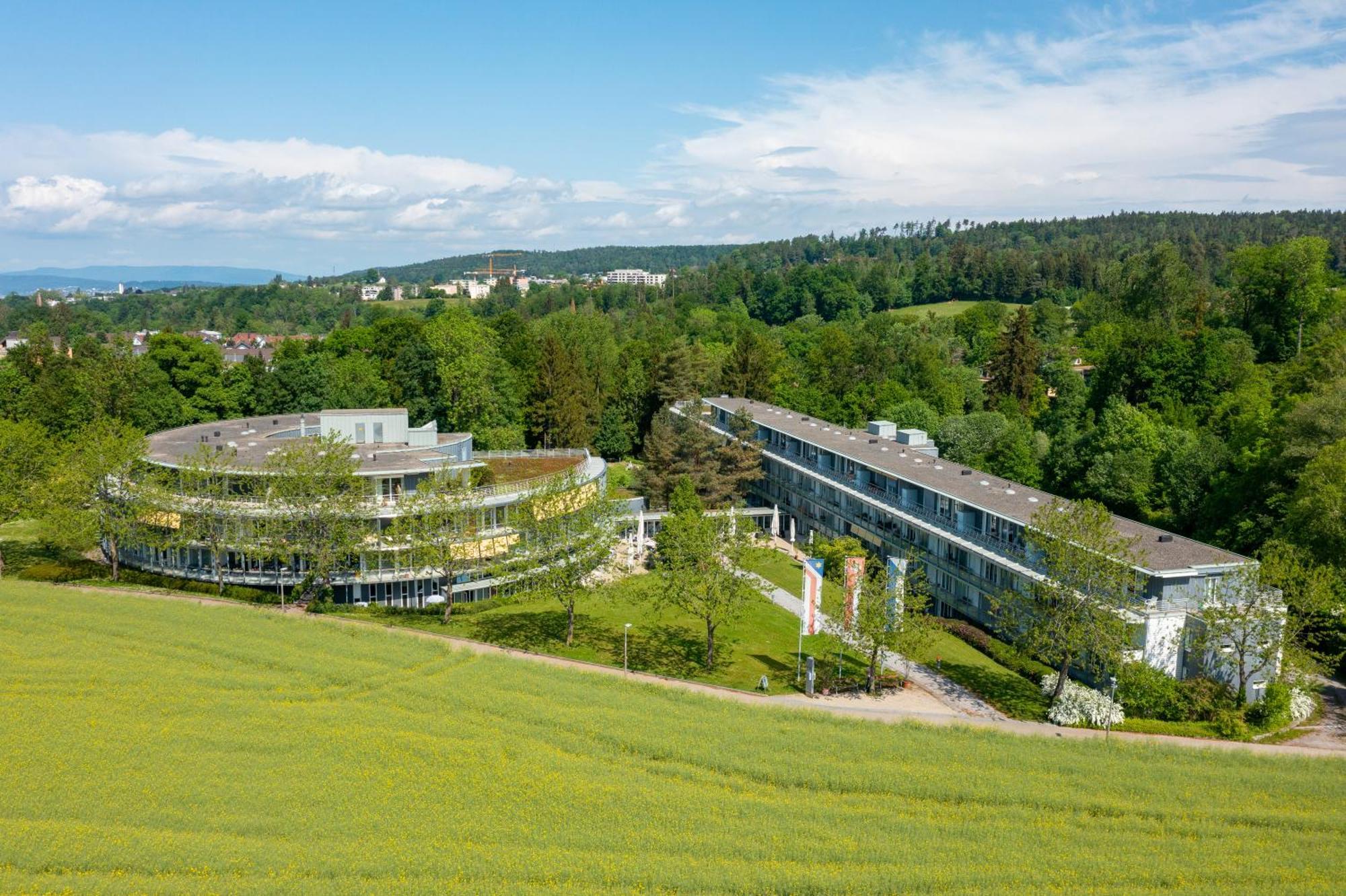 Готель Tertianum Residenz Zollikerberg Екстер'єр фото